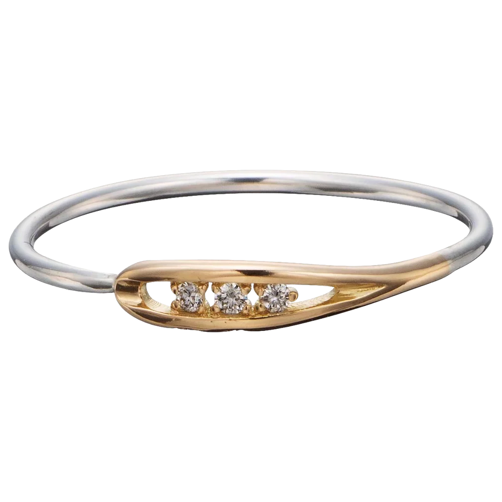 NEEDLE RING W/DIAMONDS