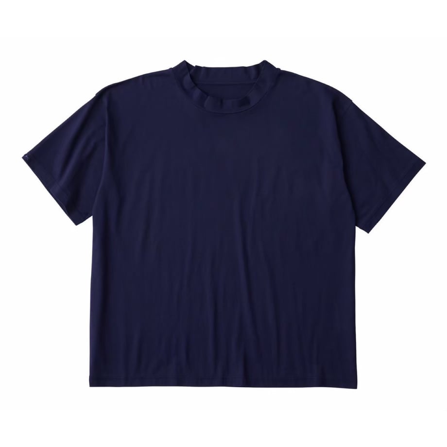 HIGH NECK T-SHIRT